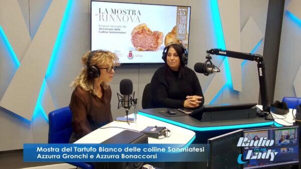Su Radio Lady con la ๐๐ยฐ ๐๐จ๐ฌ๐ญ๐ซ๐ ๐๐๐ซ๐๐๐ญ๐จ ๐๐๐ฅ ๐๐๐ซ๐ญ๐ฎ๐๐จ ๐๐ข๐๐ง๐๐จ ๐๐๐ฅ๐ฅ๐ ๐๐จ๐ฅ๐ฅ๐ข๐ง๐ ๐๐๐ง๐ฆ๐ข๐ง๐ข๐๐ญ๐๐ฌ๐ข. Ospitiโฆ