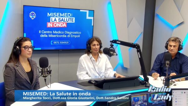 Su Radio Lady: đđđđđđđ, đđ đŹđđ„đźđđ đąđ§ đšđ§đđ!đ Il primo di una serie di appuntamentiâŠ