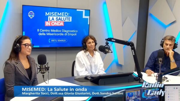 Su Radio Lady: đđđđđđđ, đđ đŹđđ„đźđđ đąđ§ đšđ§đđ!đ Il primo di una serie di appuntamentiâŠ