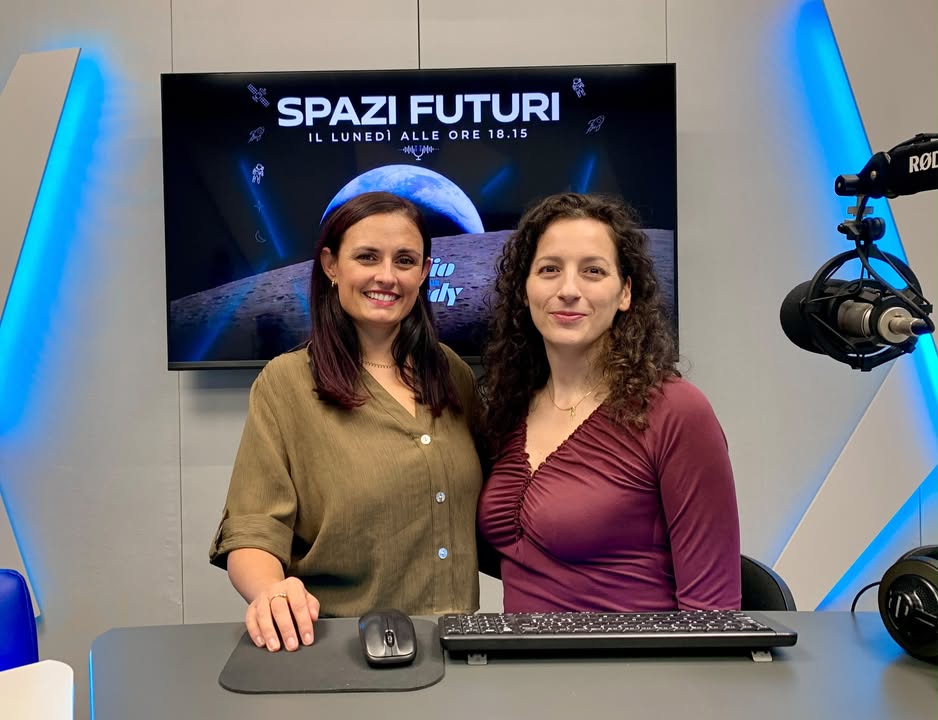 Lunedì è cominciato un nuovo appuntamento su Radio Lady: si chiama 𝙎𝙥𝙖𝙯𝙞 𝙁𝙪𝙩𝙪𝙧𝙞 e nasce…